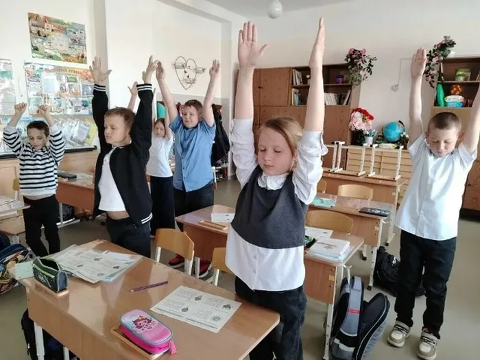 -85_kJ8a-2SuFqz__h5NPD0zHa8wf6iD6NqIOu5QGCf9Api31ellMETU6rKrwV8wDzaznf5bYbJxzKszuNMtYcpx